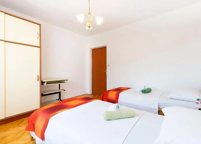 In Tribalj With Sea View And Apartament *